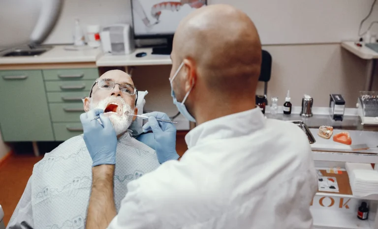 أسباب وطرق علاج الفك المتحرك