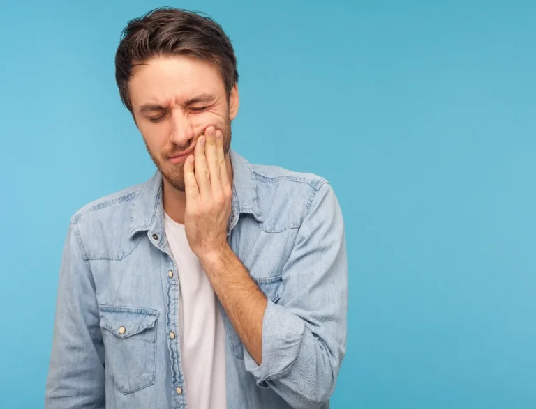 هل ألم الفك خطير