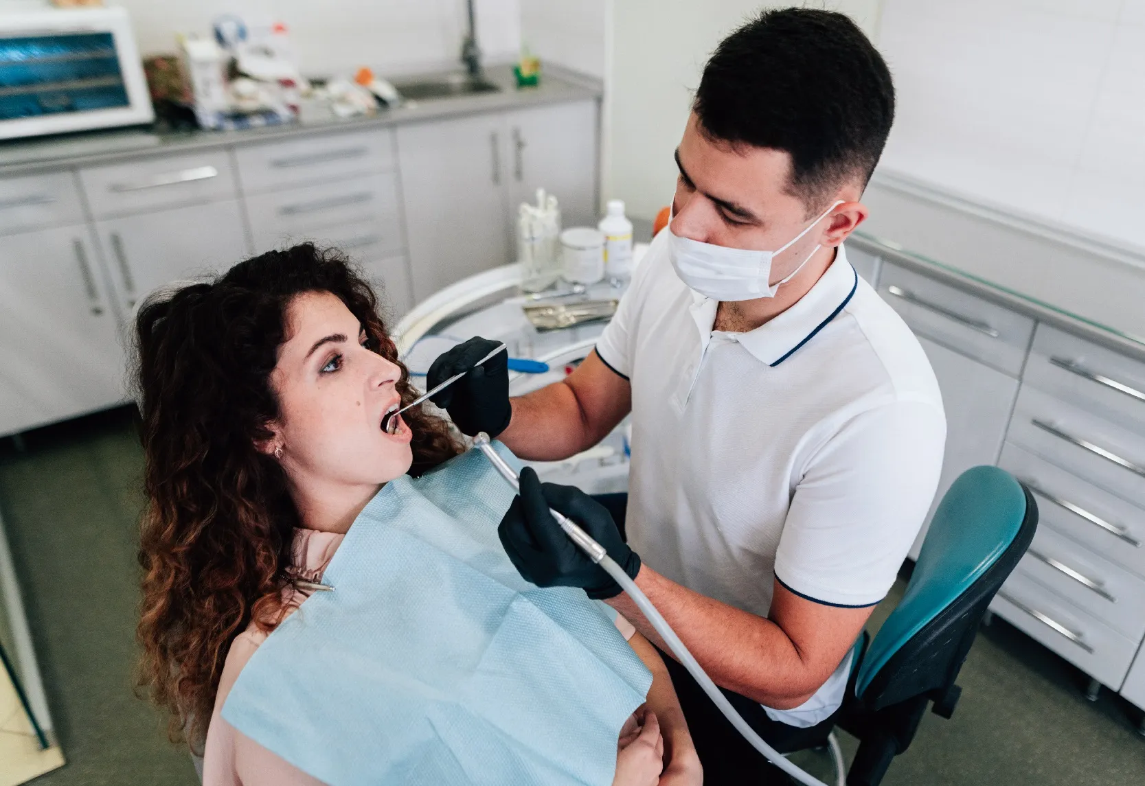 أسنان الحامل