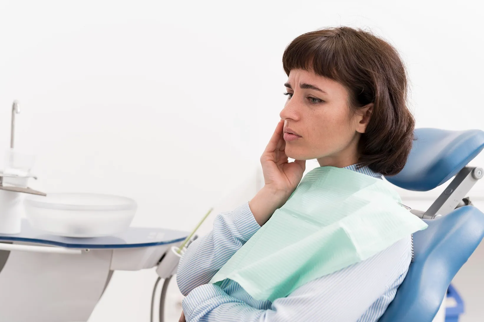 اعراض ضرس العقل المدفون