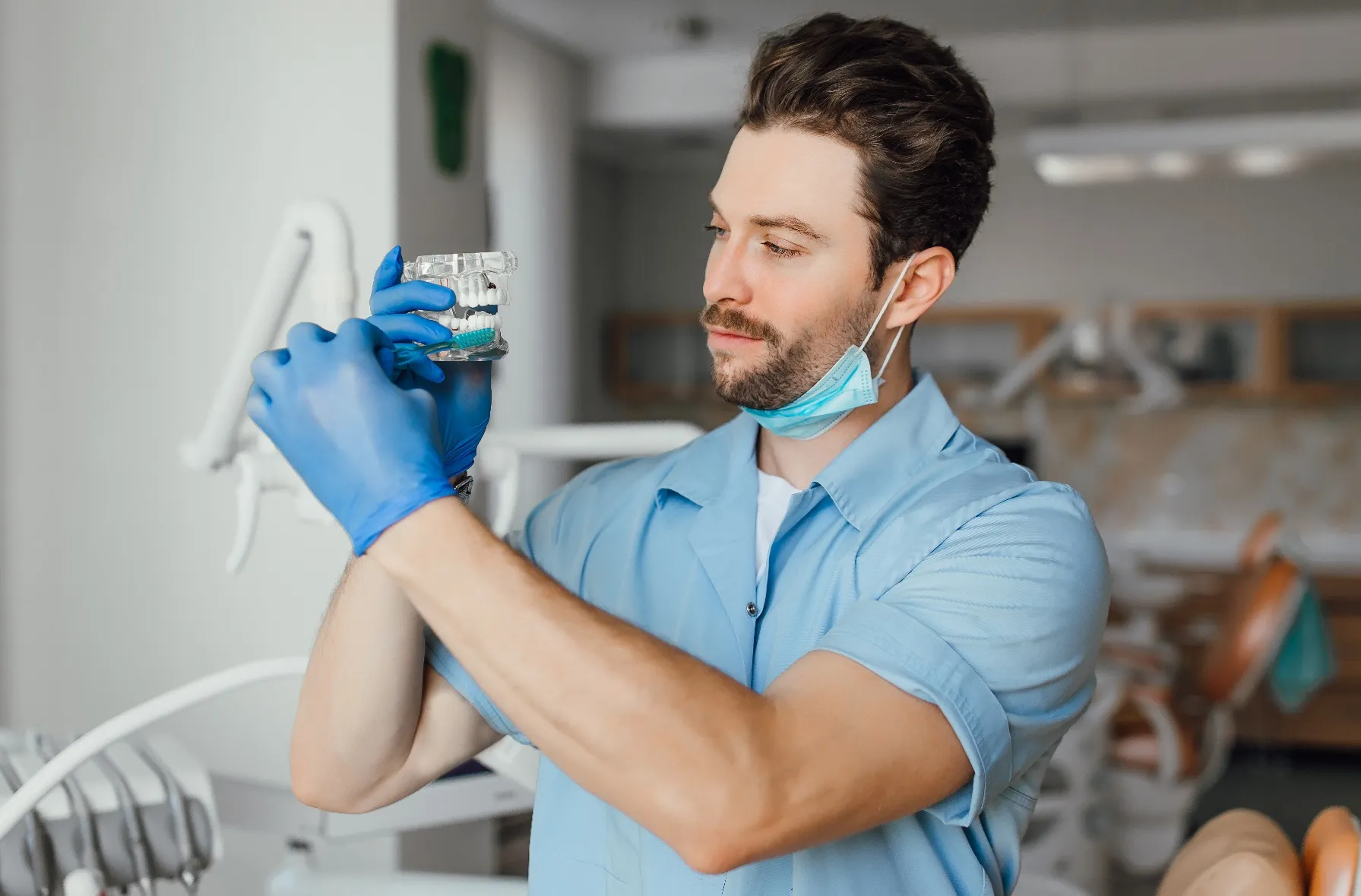 طرق علاج زراعة عظم فك الأسنان