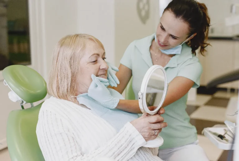 مخاطر ومضاعفات زراعة الأسنان