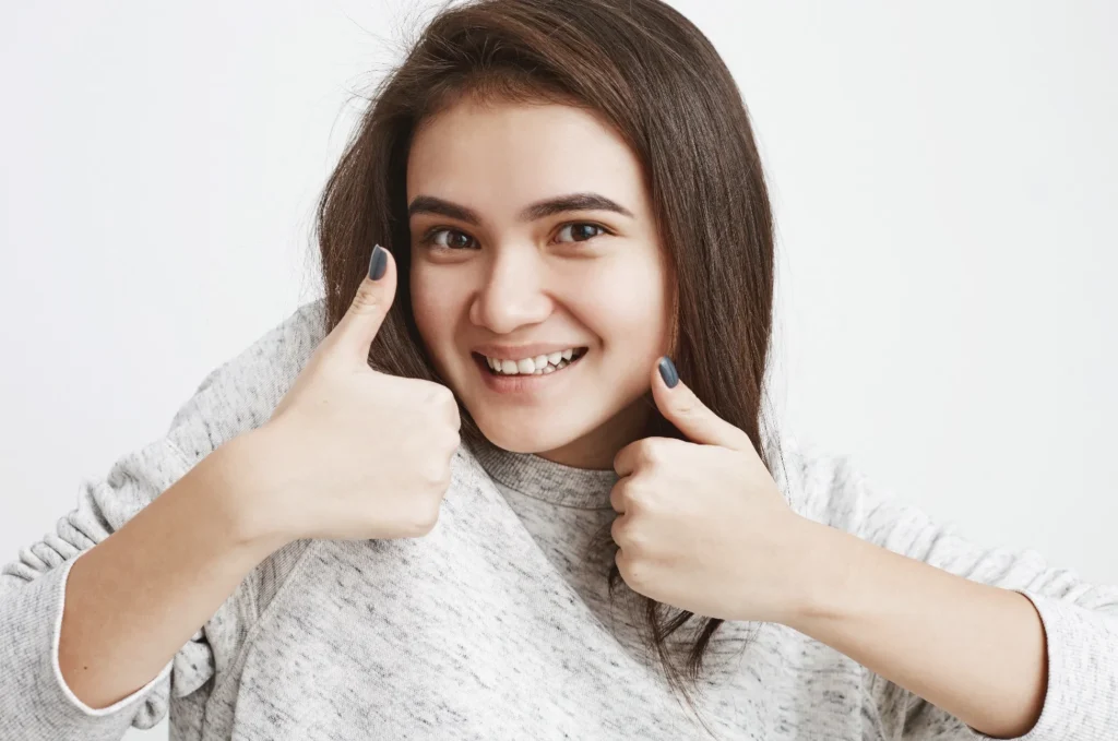 تبييض الأسنان المهشمة