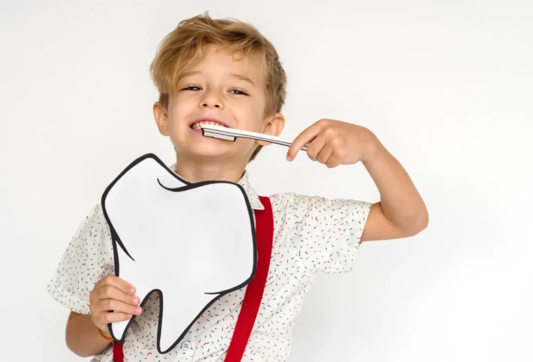 الأسنان اللبنية عند الأطفال