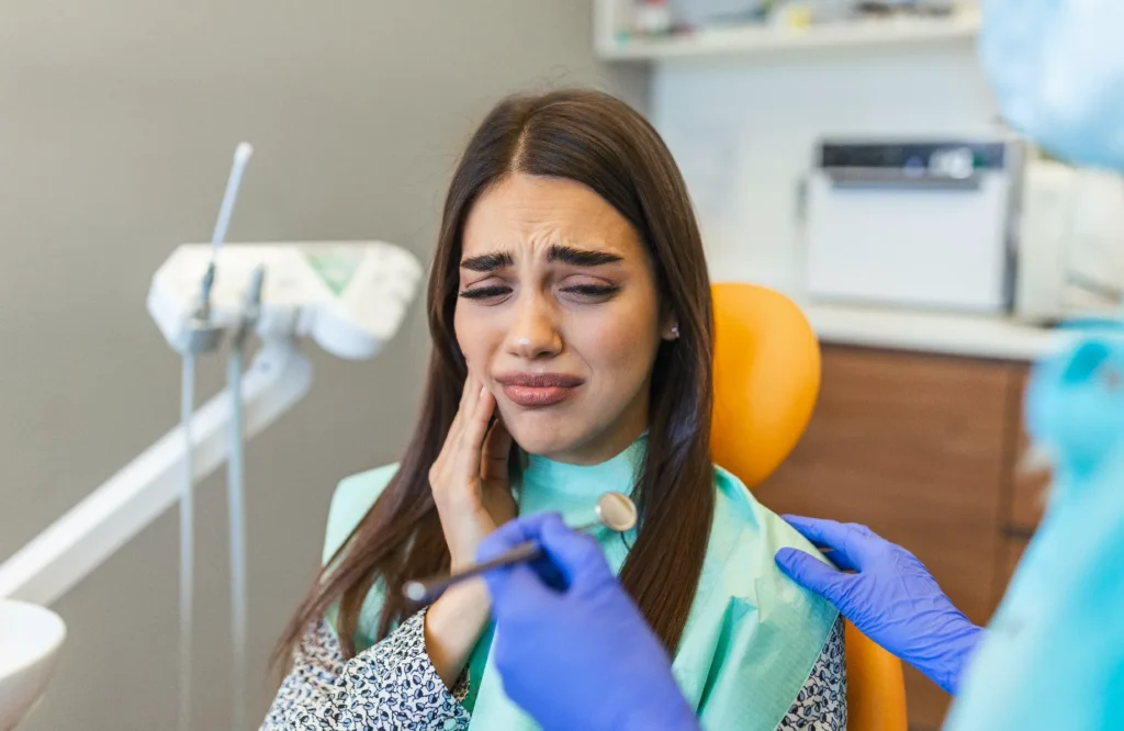 فقدان عدة أسنان