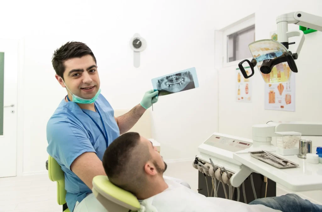 طبيب أسنان في الرياض