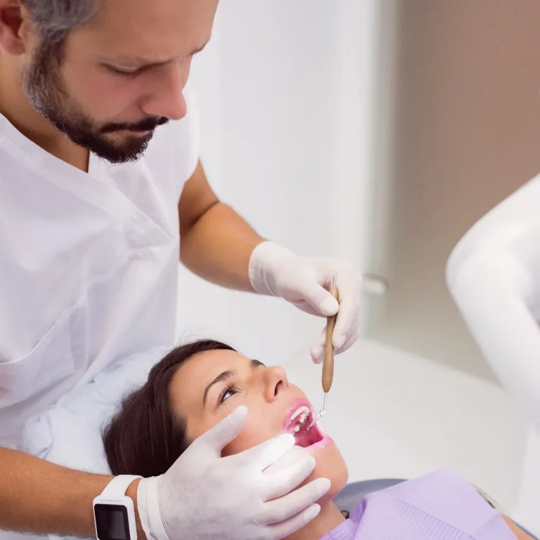 أسباب وطرق علاج حساسية الأسنان