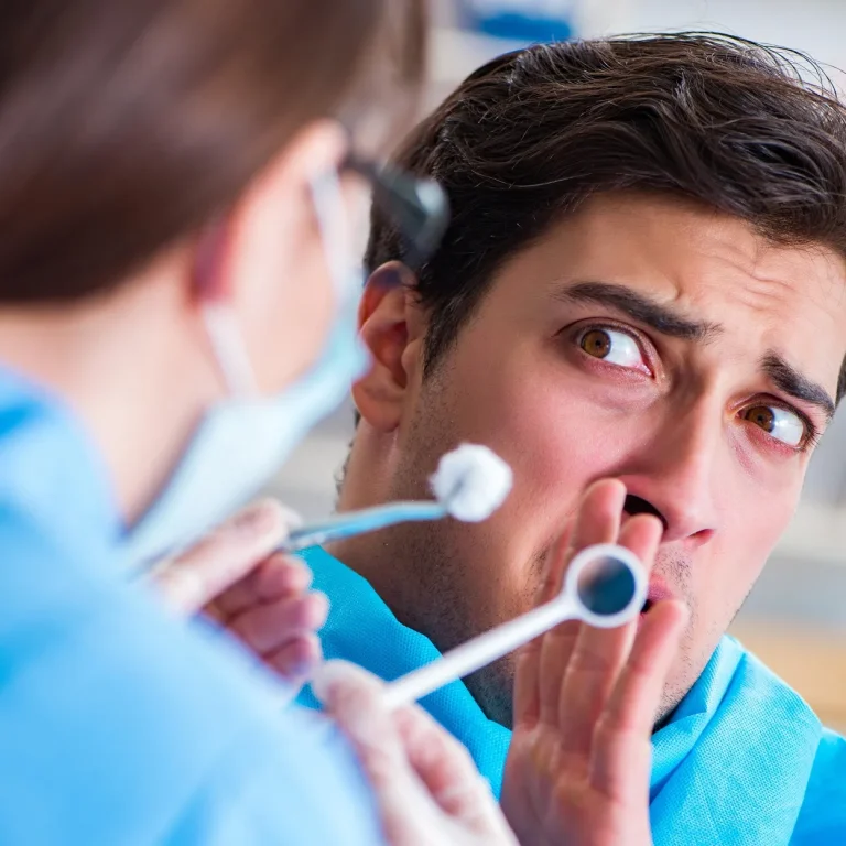 خلع السن جراحيًا