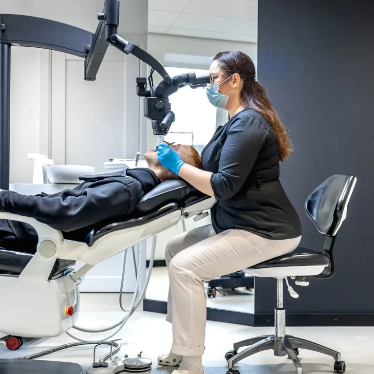 زراعة الأسنان الفورية